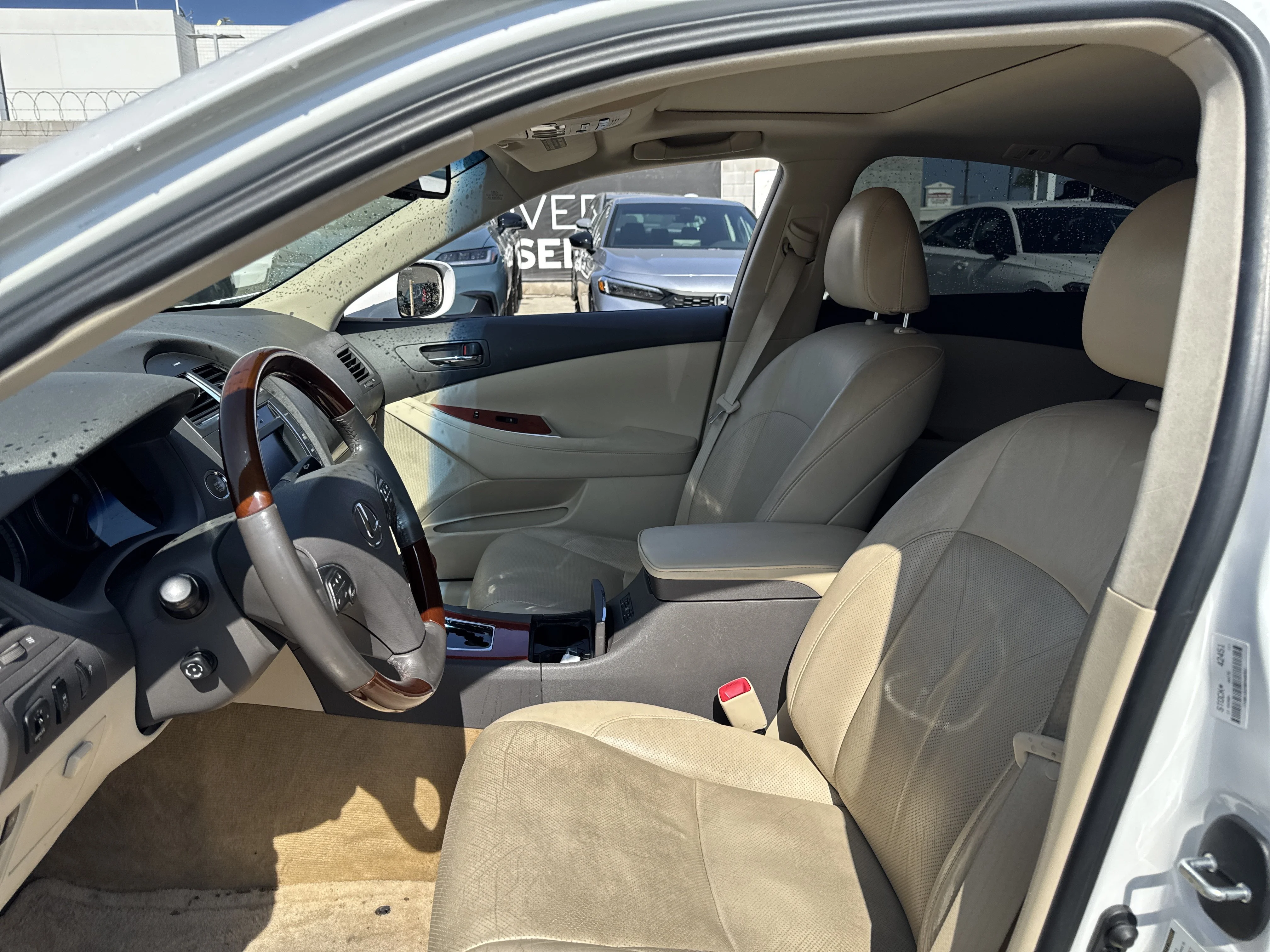 Used 2011 Starfire Pearl Lexus 350 image 9