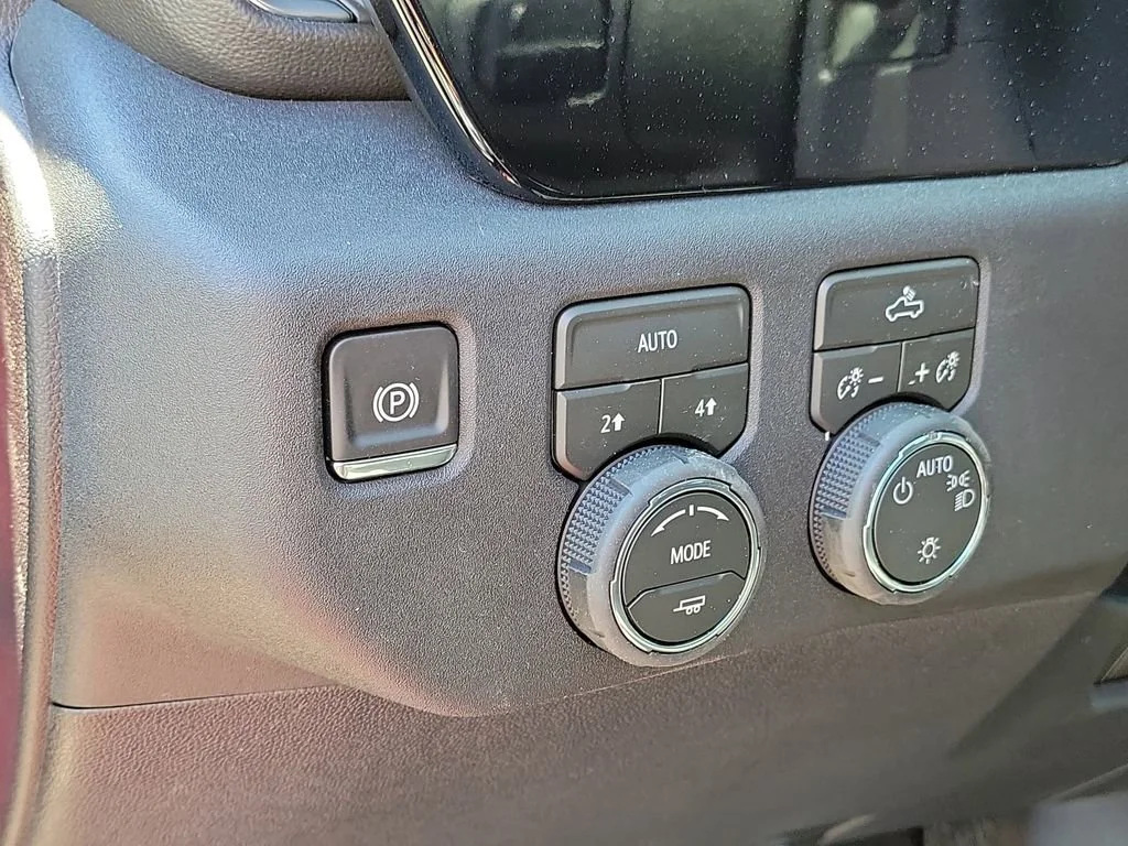 2026 Chevrolet Silverado 1500 LT - Photo 8