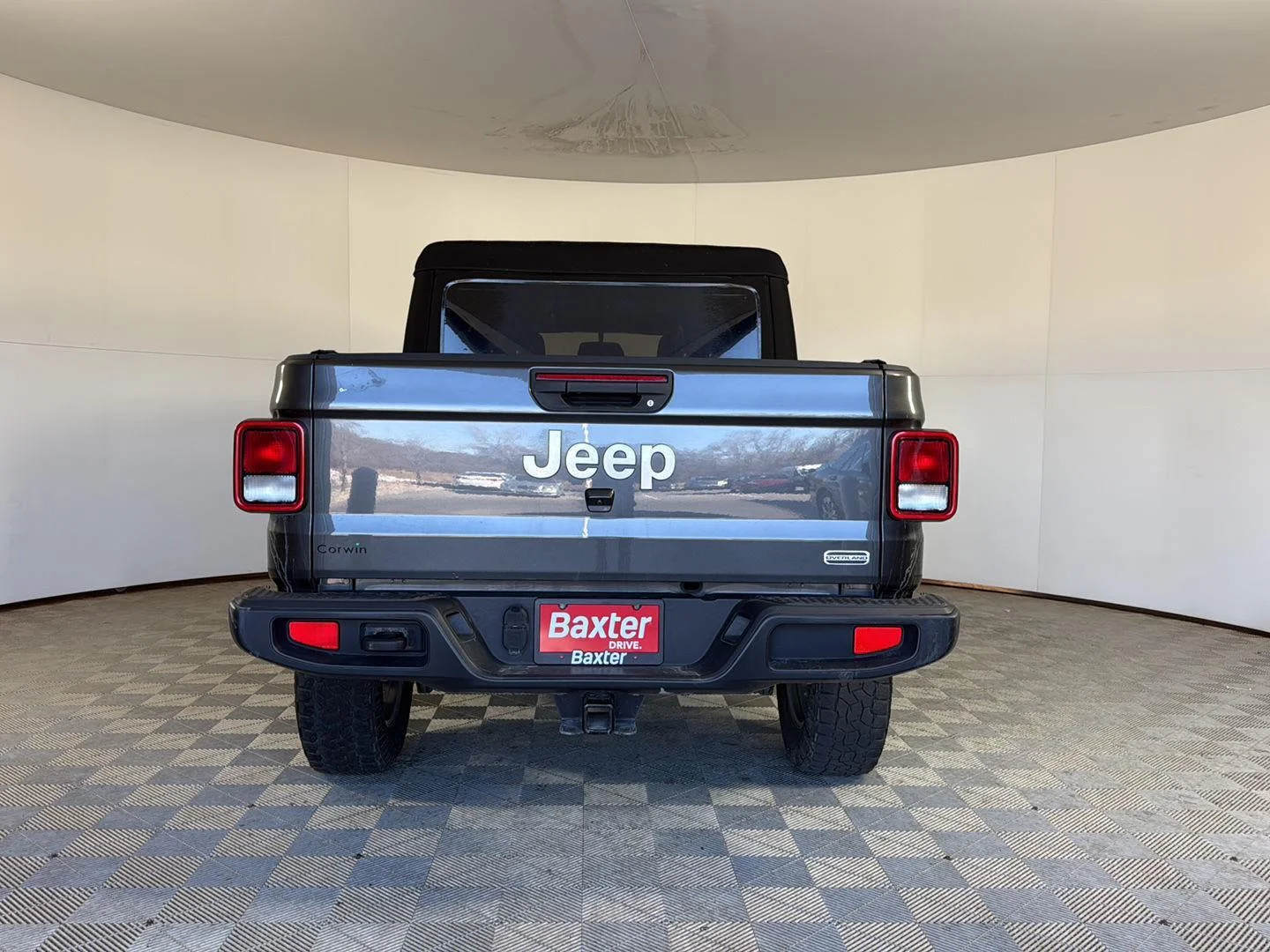 Used 2021 GRAY Jeep Overland image 9