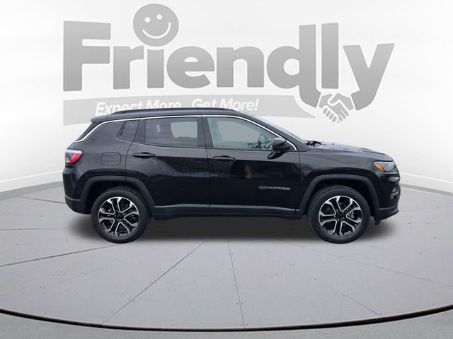 Used 2022 Black Jeep Limited image 4
