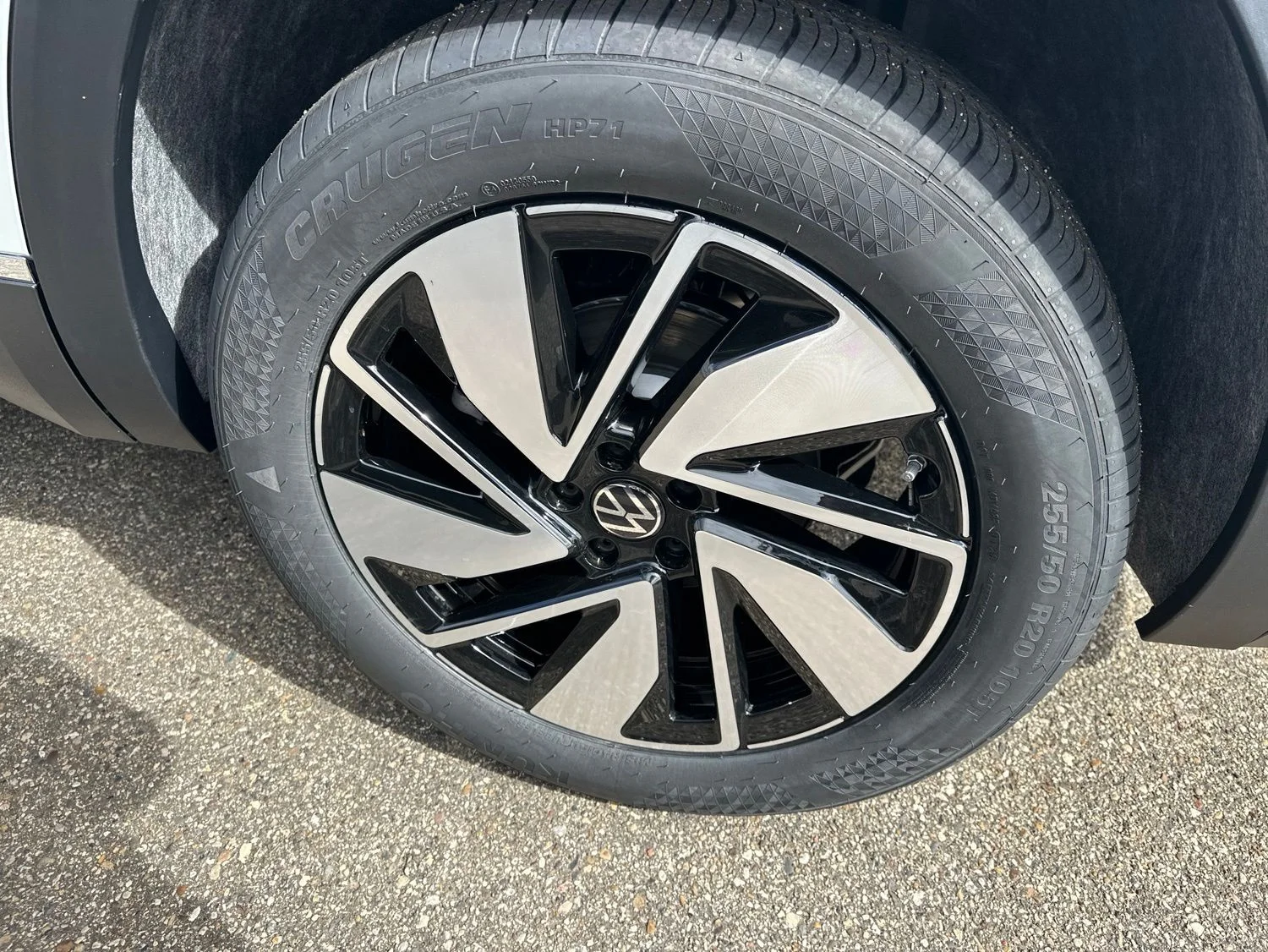 New 2026 White/off-white Volkswagen 2.0T SEL image 9