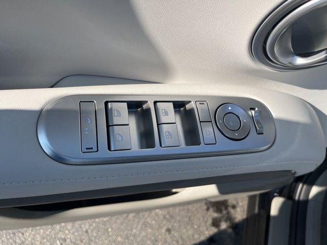 2026 Hyundai Palisade Limited - Photo 11