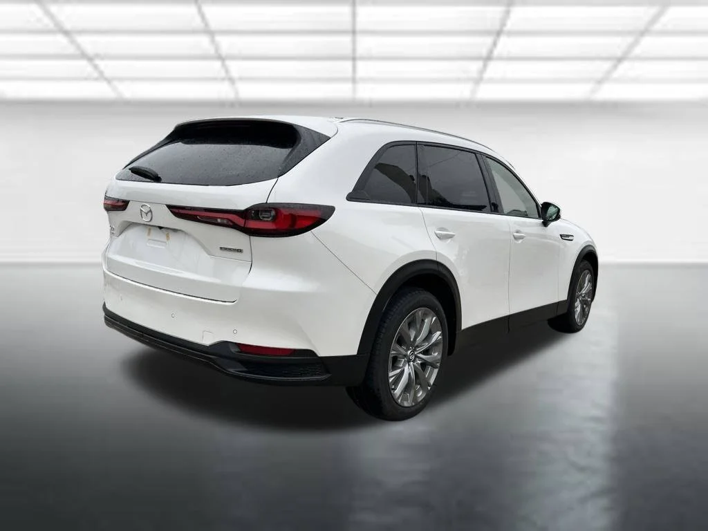 New 2026 Rhodium White Premium Mazda 3.3 Turbo Preferred AWD image 3