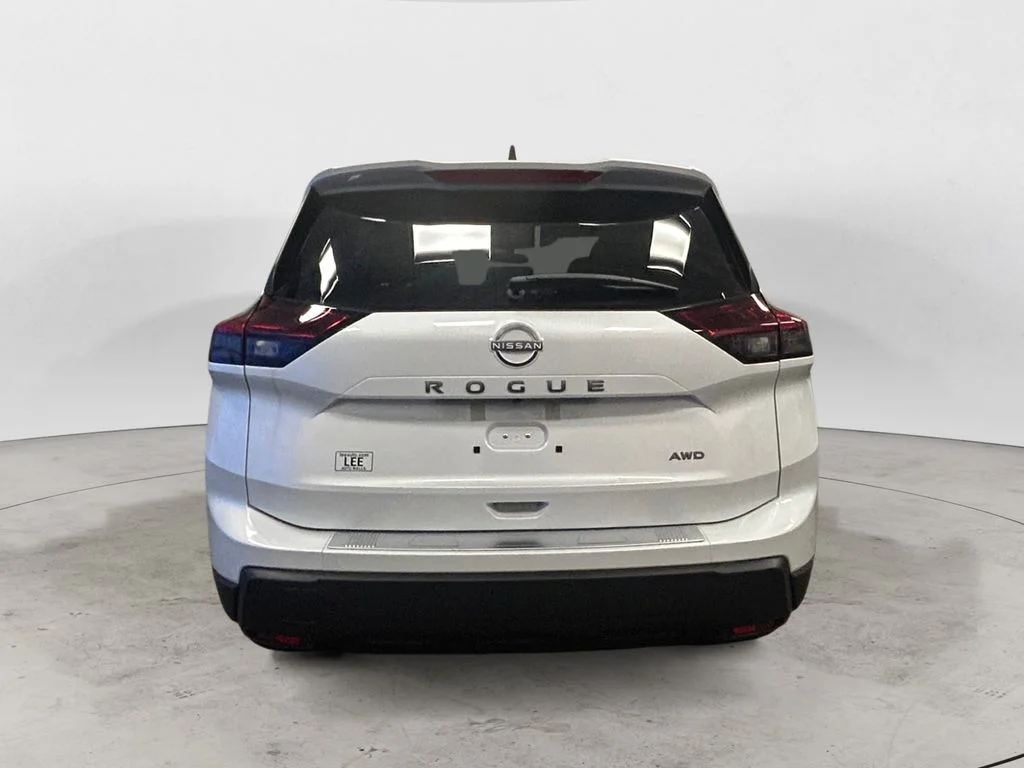 New 2026 Everest White Pearl Tricoat Nissan SV image 4