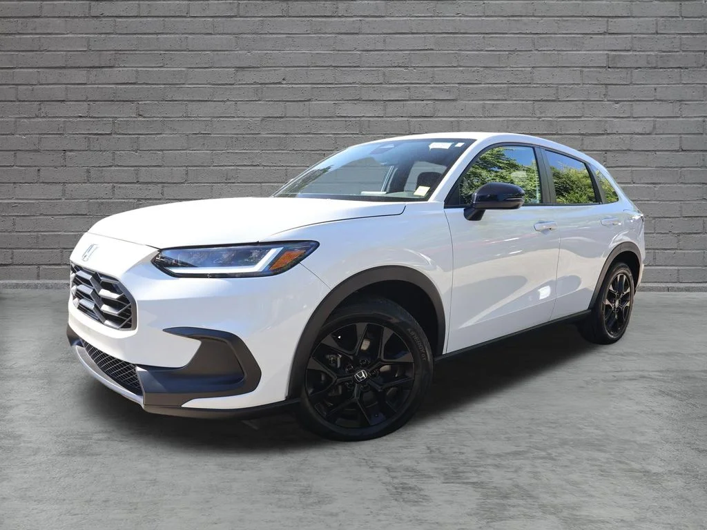 Used 2023 Platinum White Pearl Honda Sport image 1
