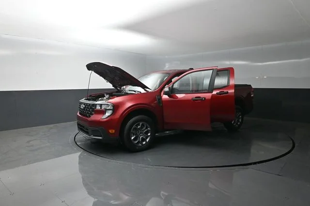 New 2026 Ruby Red Metallic Tinted Clearcoat Ford XLT image 41