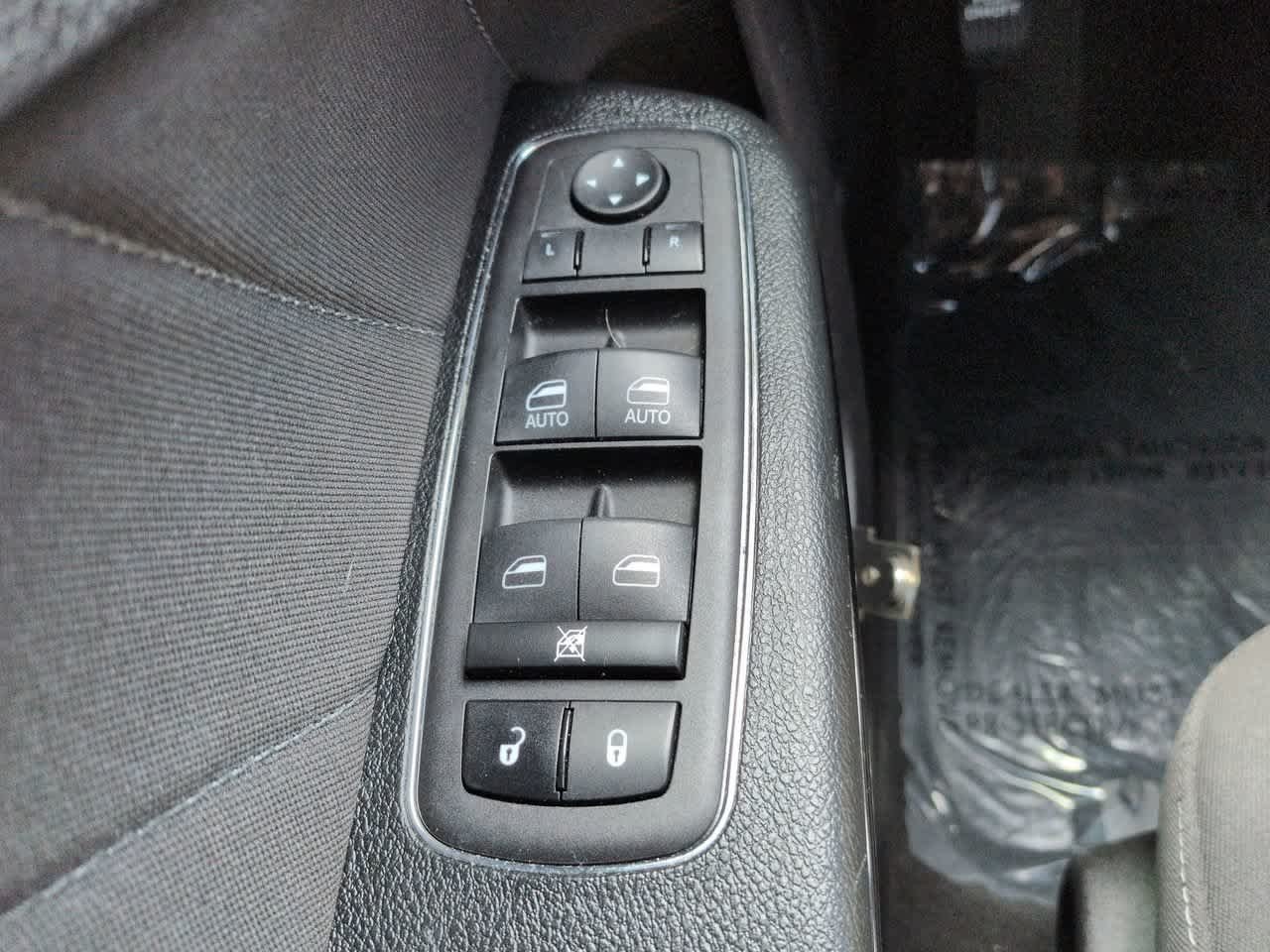 Used 2023 Granite Pearlcoat Dodge R/T image 22