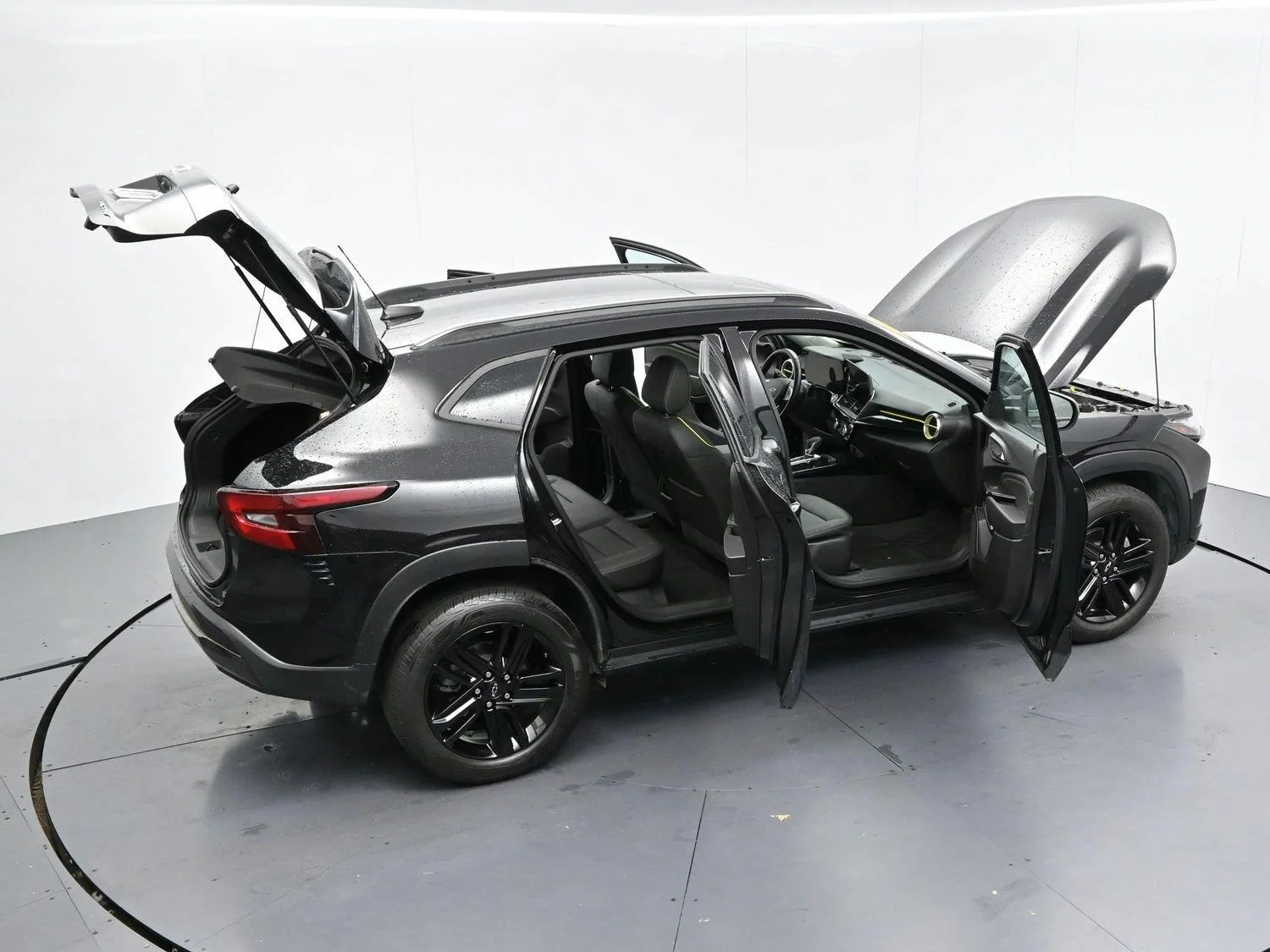 Used 2025 Mosaic Black Metallic Chevrolet ACTIV image 36