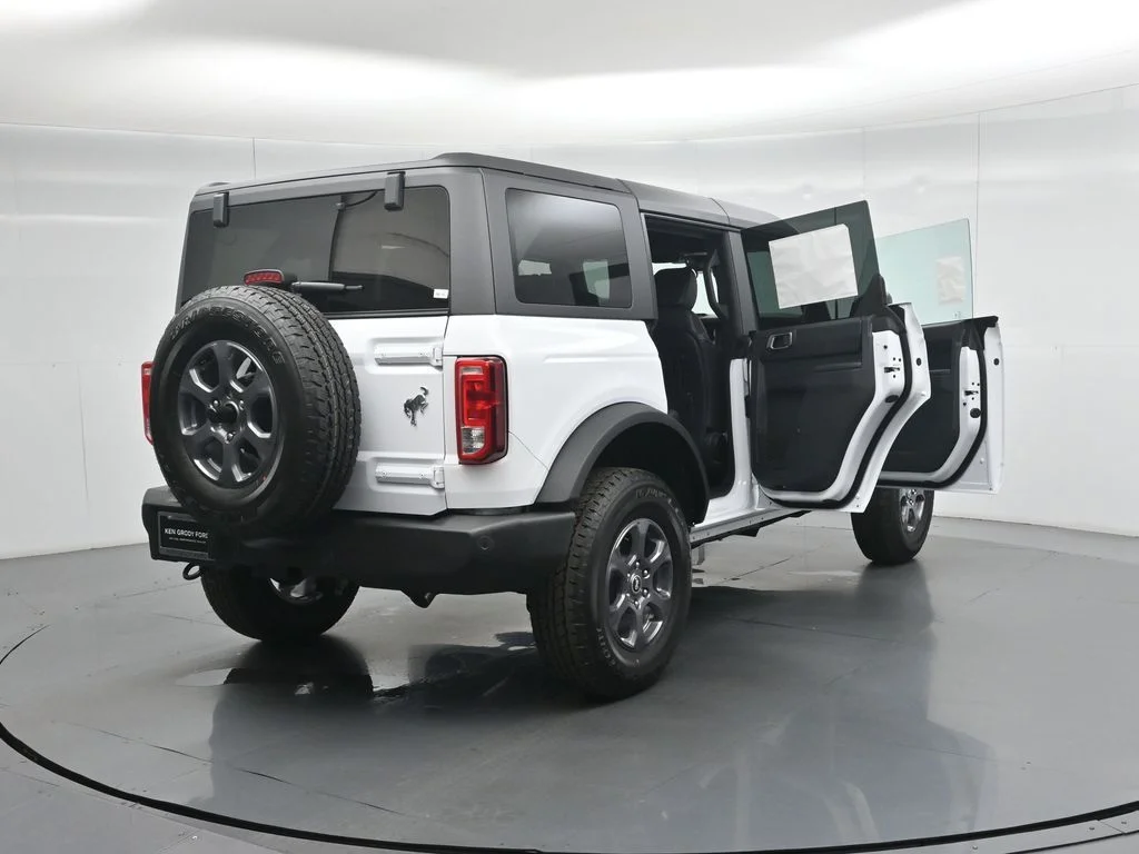 Used 2026 Oxford White Ford Big Bend image 4