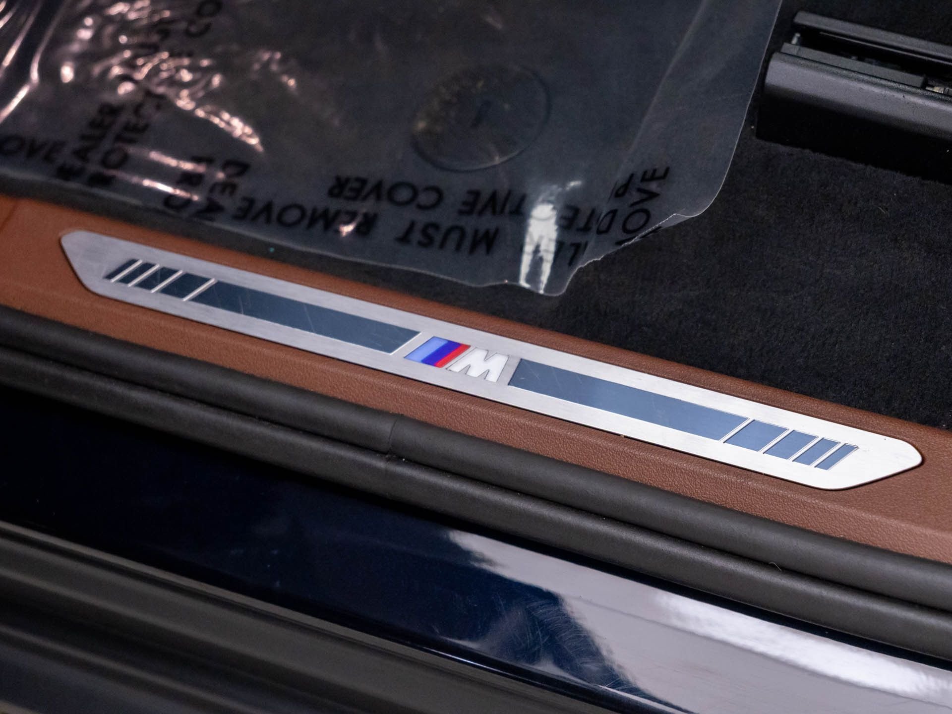 Certified Used 2023 Carbon Black Metallic BMW Base image 17