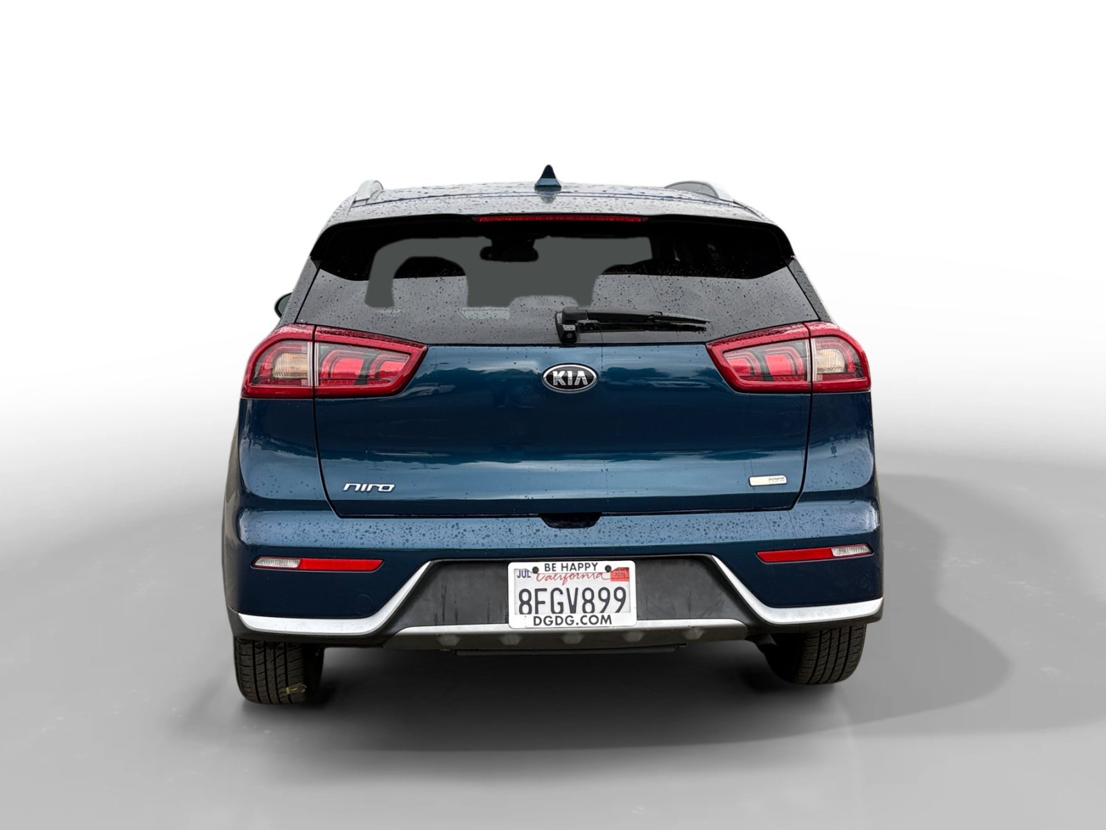 Used 2018 Deep Cerulean Kia LX image 4