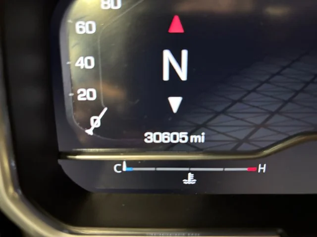 Used 2023 Red GMC AT4 image 18