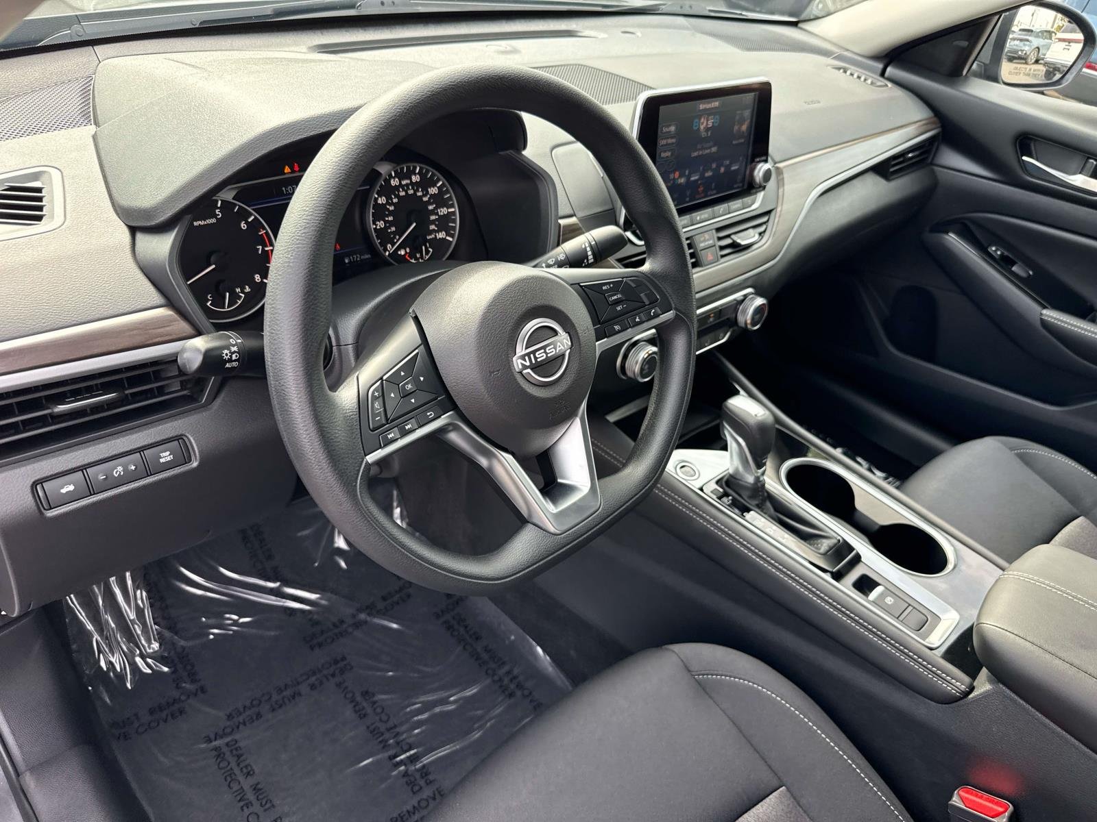 2023 Nissan Altima SV - Photo 25
