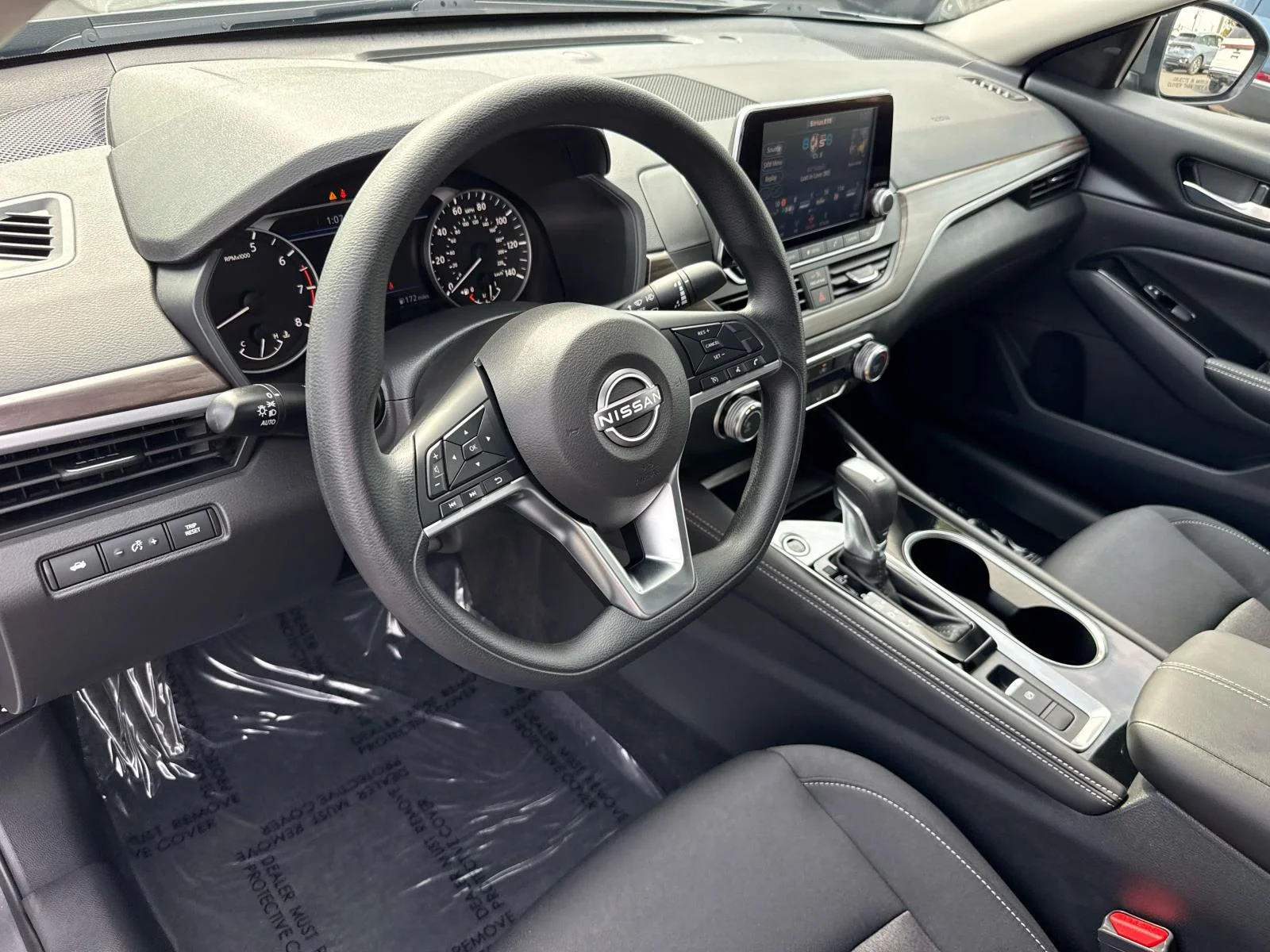 2023 Nissan Altima SV - Photo 25