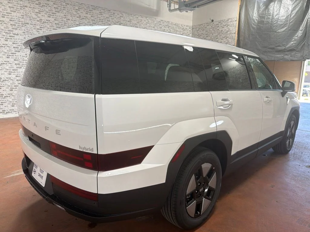 New 2027 Serenity White Hyundai SE image 7