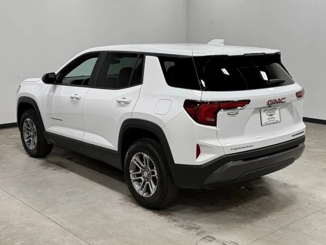 Used 2026 White GMC Elevation image 8
