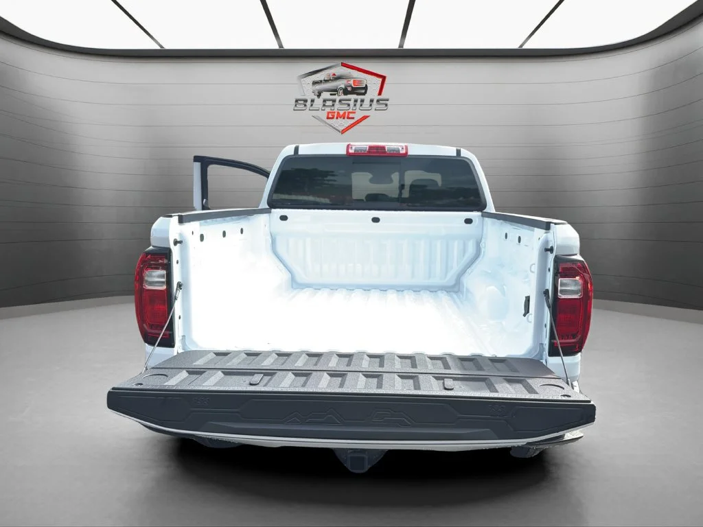 New 2026 Summit White GMC AT4 image 14