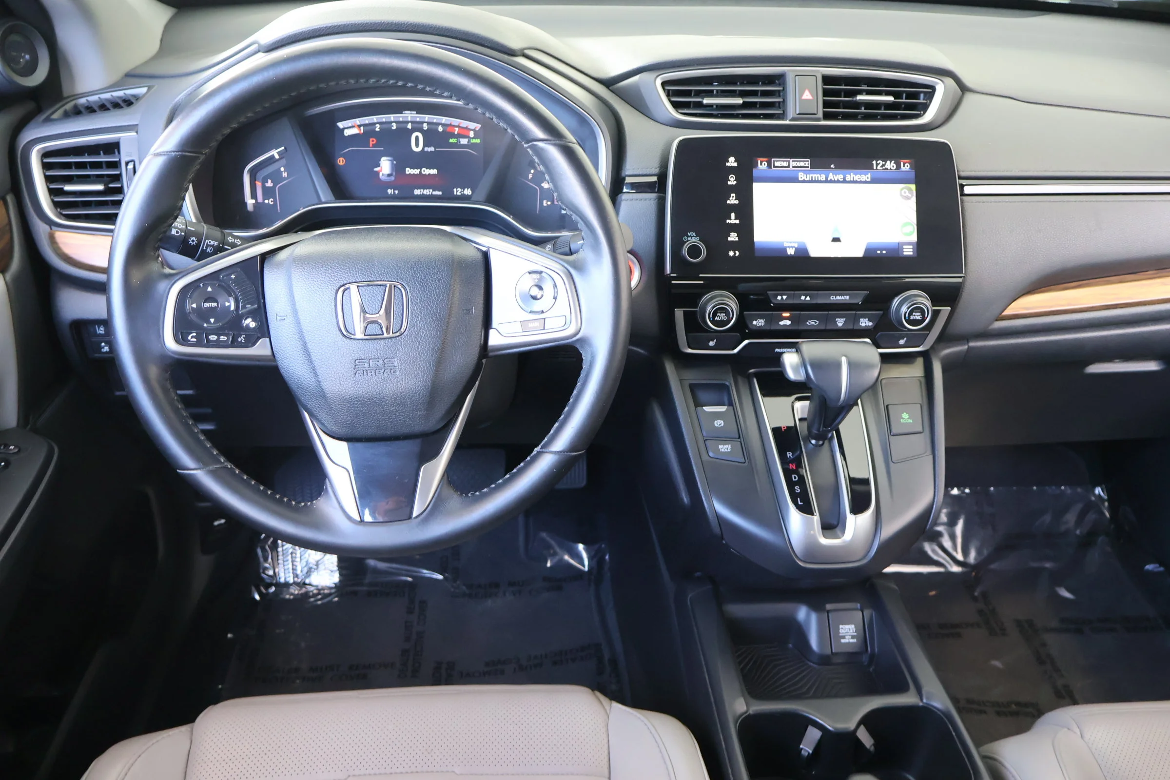 Used 2018 Modern Steel Metallic Honda Touring image 16