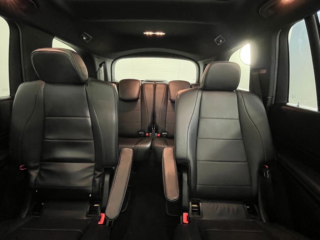 Used 2023  Mercedes-Benz GLS 450 image 16