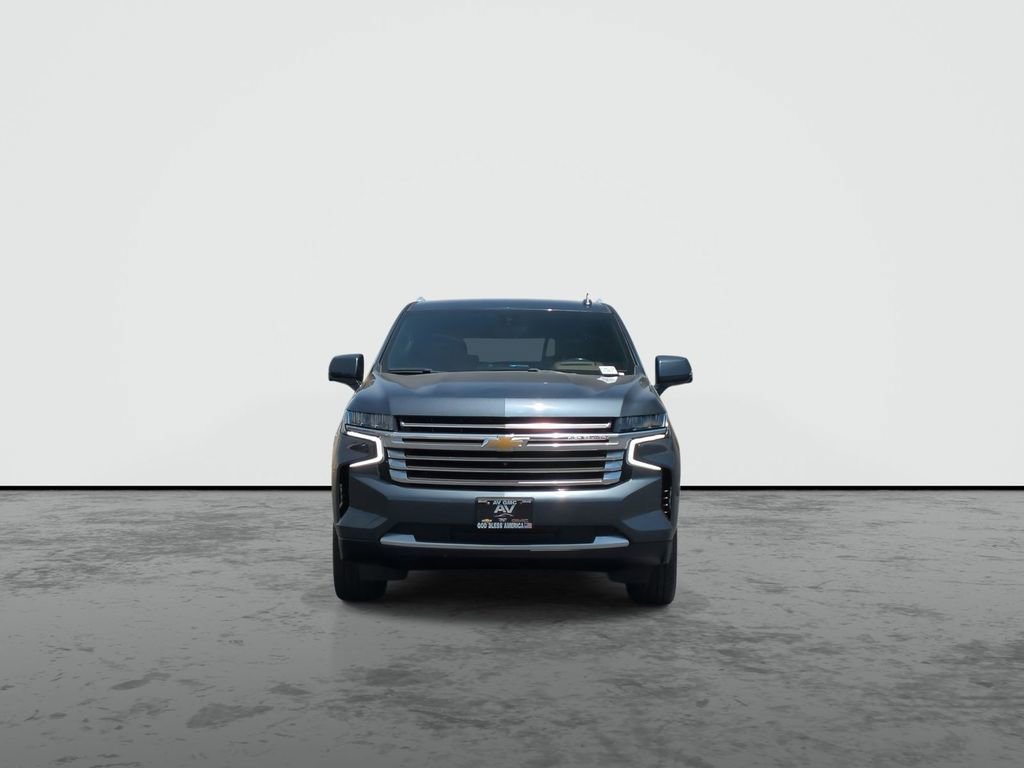 Used 2021 SHADOW GRAY METALLIC Chevrolet High Country image 3