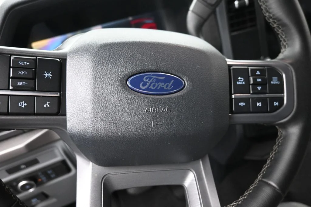 Certified Used 2025 Gray Ford XLT image 16
