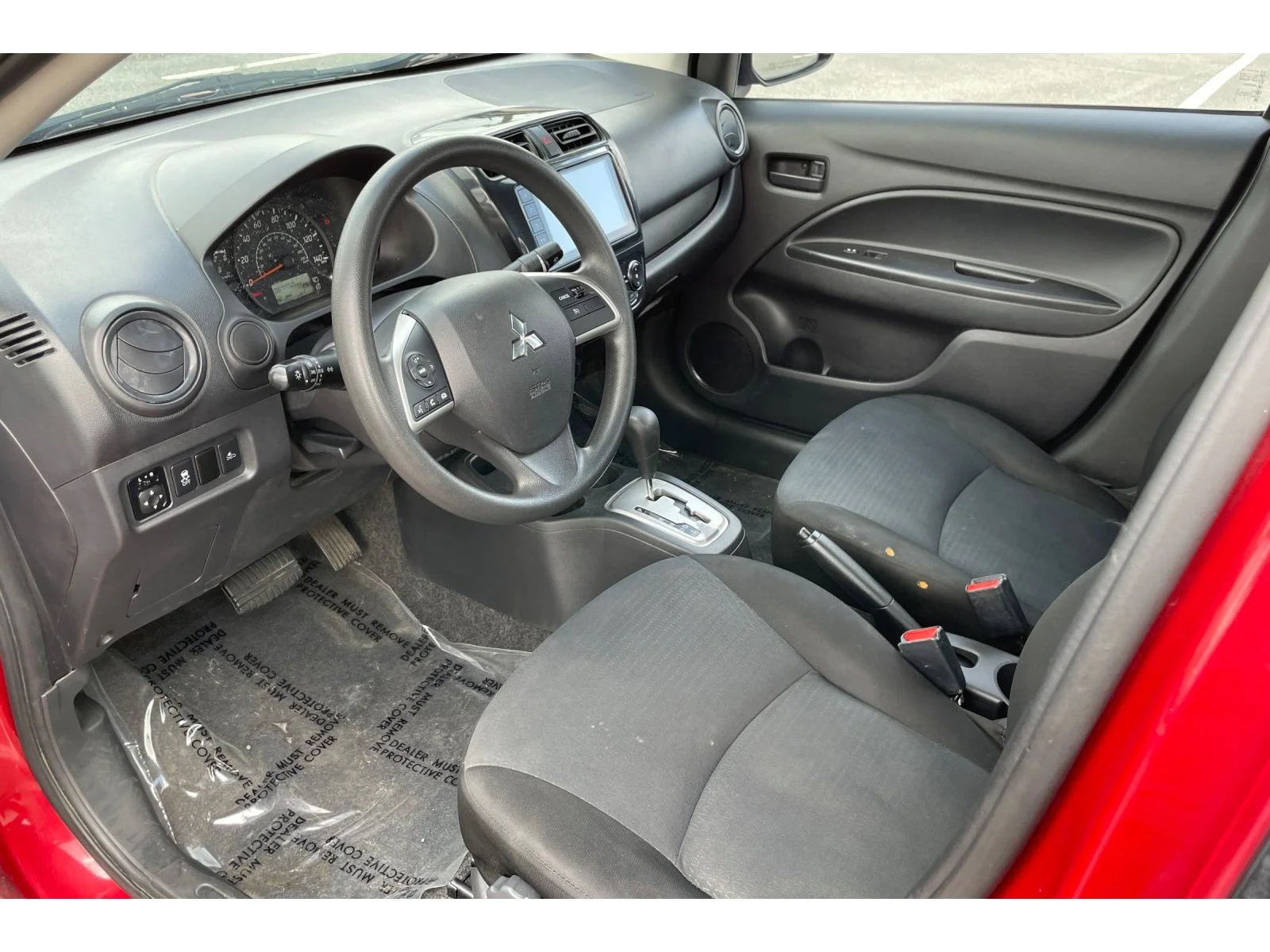 Used 2023 Infrared Metallic w/Black Roof Mitsubishi Black Edition image 9
