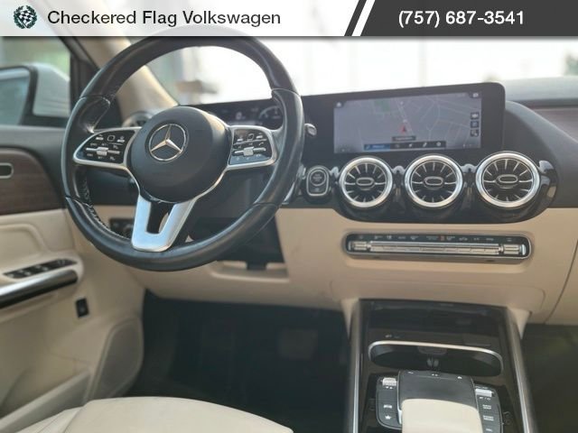 Used 2023 Polar White Mercedes-Benz GLA 250 4MATIC® image 32
