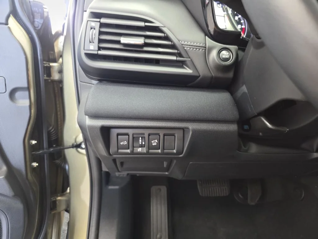 Used 2024 Autumn Green Metallic Subaru Premium image 26