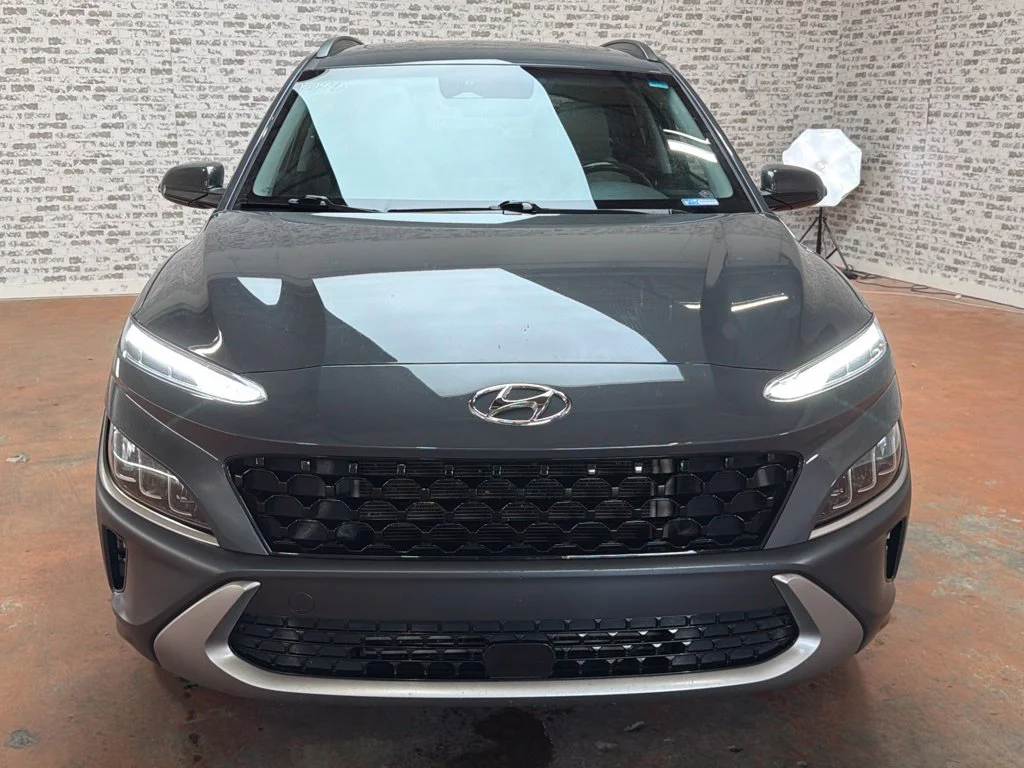 Used 2023 Ecotronic Gray Hyundai Limited image 2