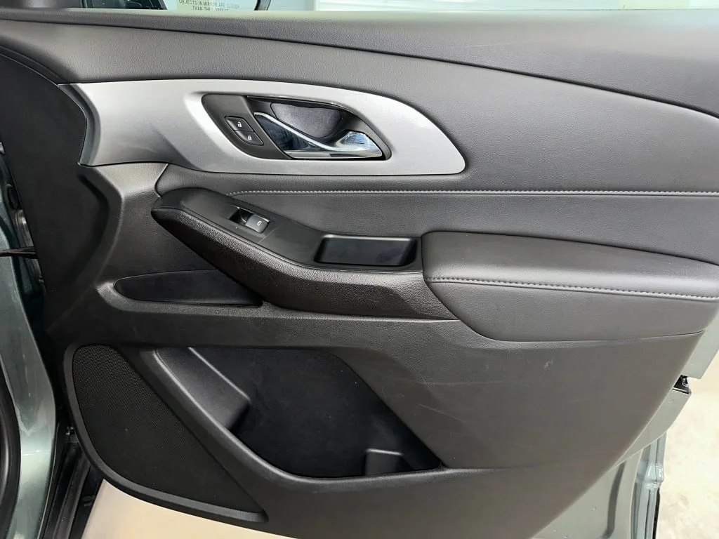 2023 Chevrolet Traverse 1LT - Photo 34