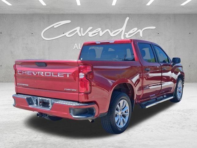 Used 2021 CHERRY RED TINTCOAT Chevrolet Custom image 17