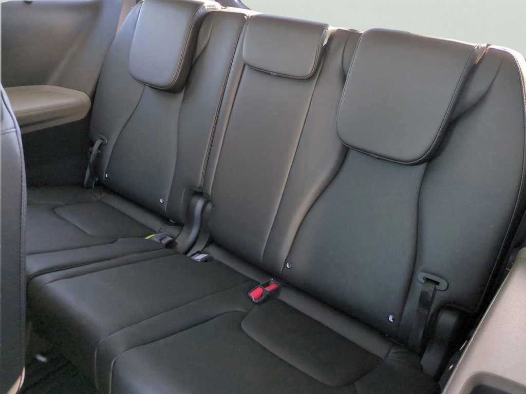 New 2026 Ivory Silver Kia EX image 16