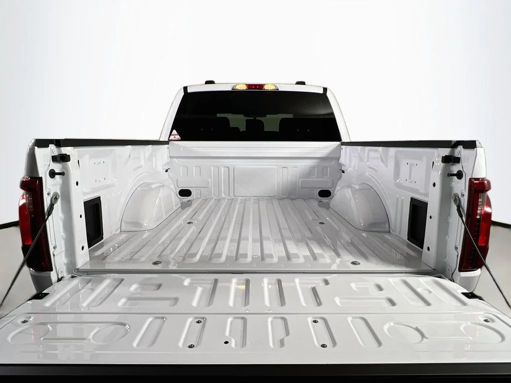 New 2026 Oxford White Ford STX image 14