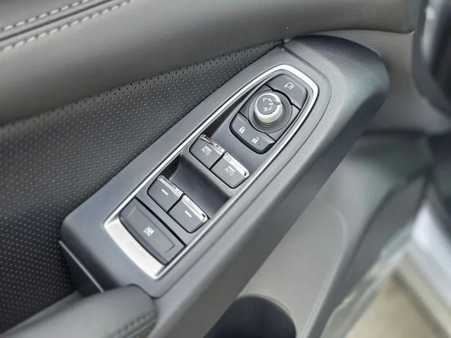 New 2026 ICE SILVER METALLIC Subaru Touring 7-Passenger image 22
