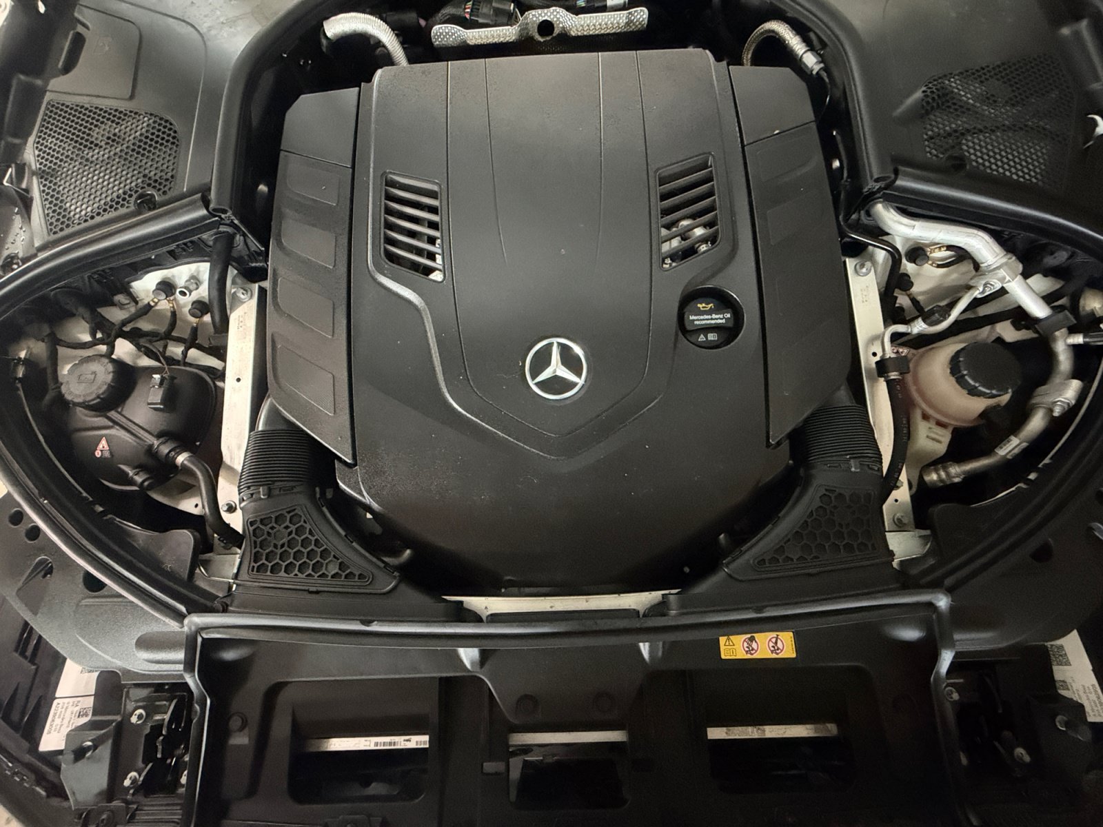 Certified Used 2023 MANUFAKTUR Cashmere White Magno Mercedes-Benz S 580 image 20