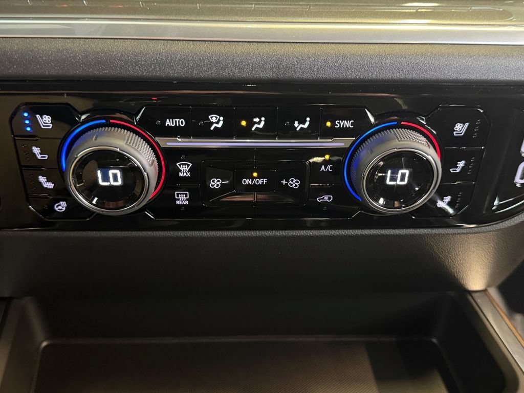 2026 Chevrolet Silverado 1500 High Country - Photo 24