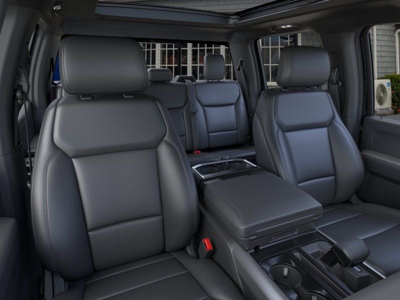 2025 Ford F-150 XLT - Photo 10