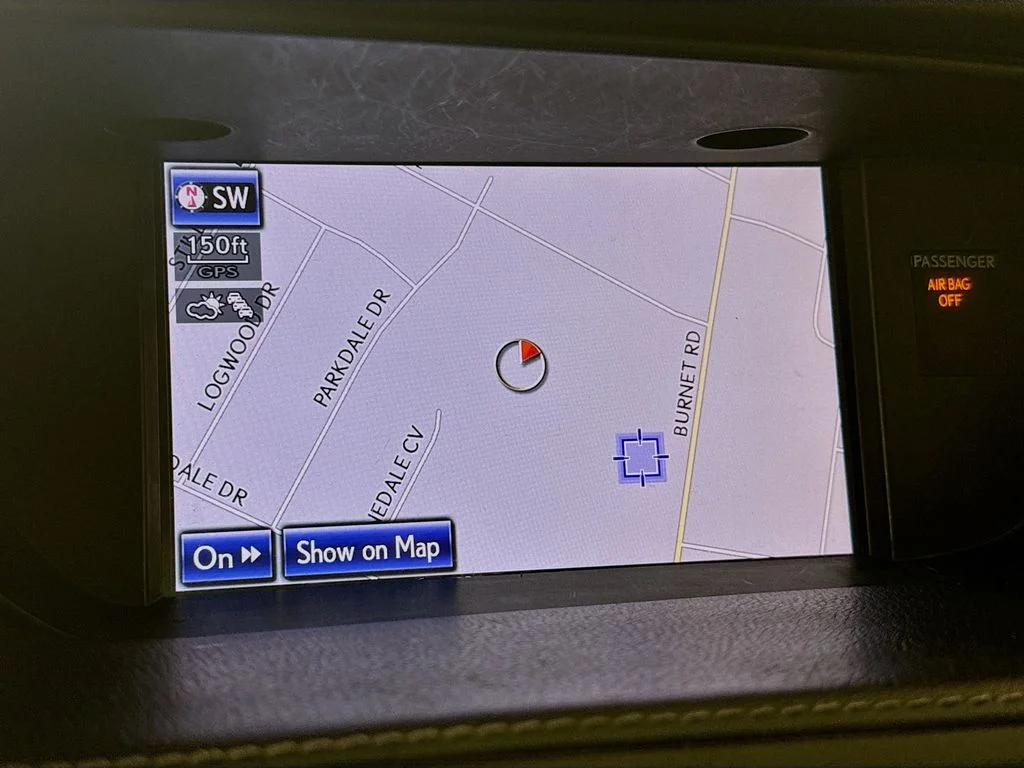 Used 2013 White Lexus 350 image 16