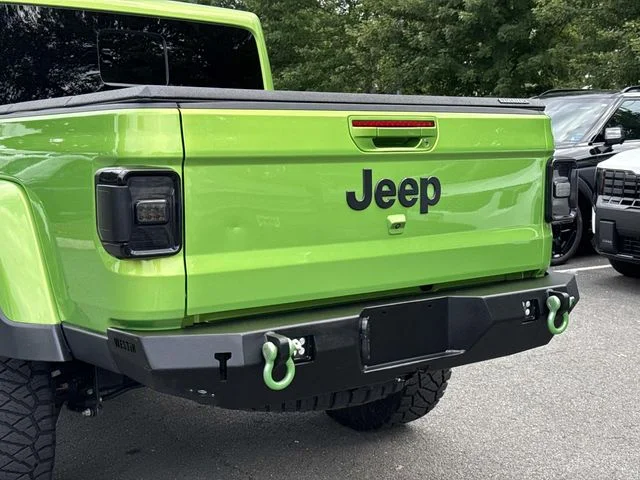 Used 2025  Jeep Nighthawk image 10