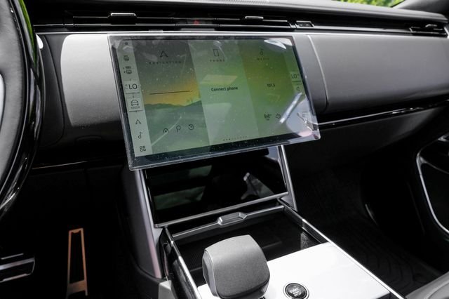 New 2026 Charente Grey Land Rover SE image 29