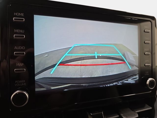 Certified Used 2020  Toyota LE image 18
