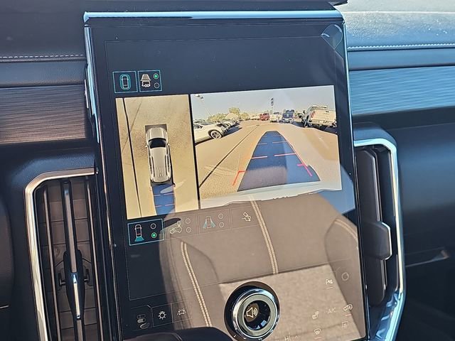 2026 GMC Acadia Elevation - Photo 13