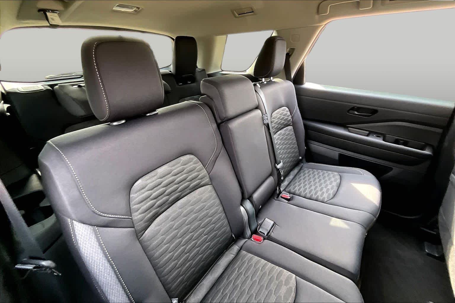Used 2024 Super Black Nissan SV image 19