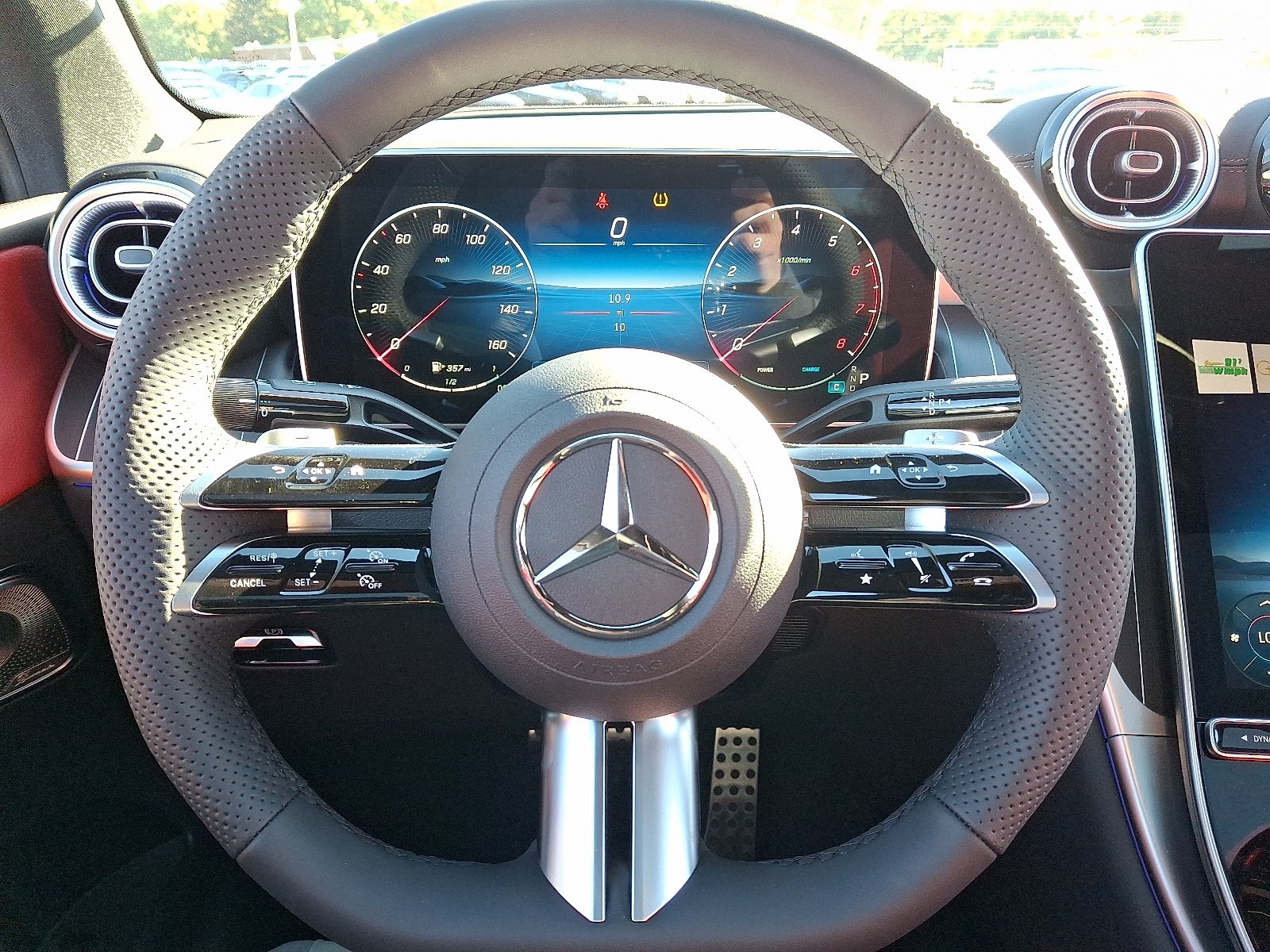New 2026 Black - 040 Mercedes-Benz 4MATIC® Coupe image 17
