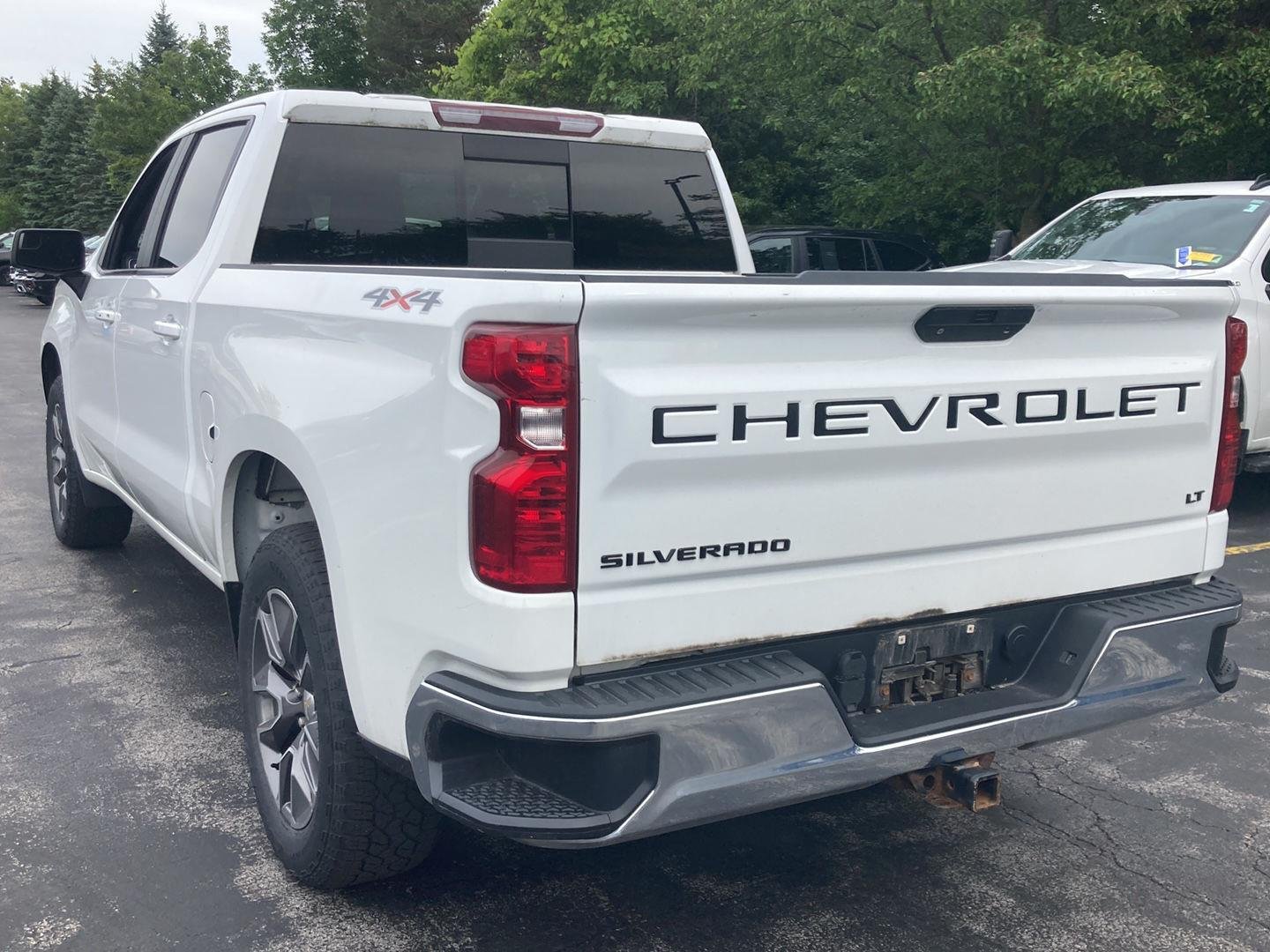 Used 2021 Summit White Chevrolet LT image 5