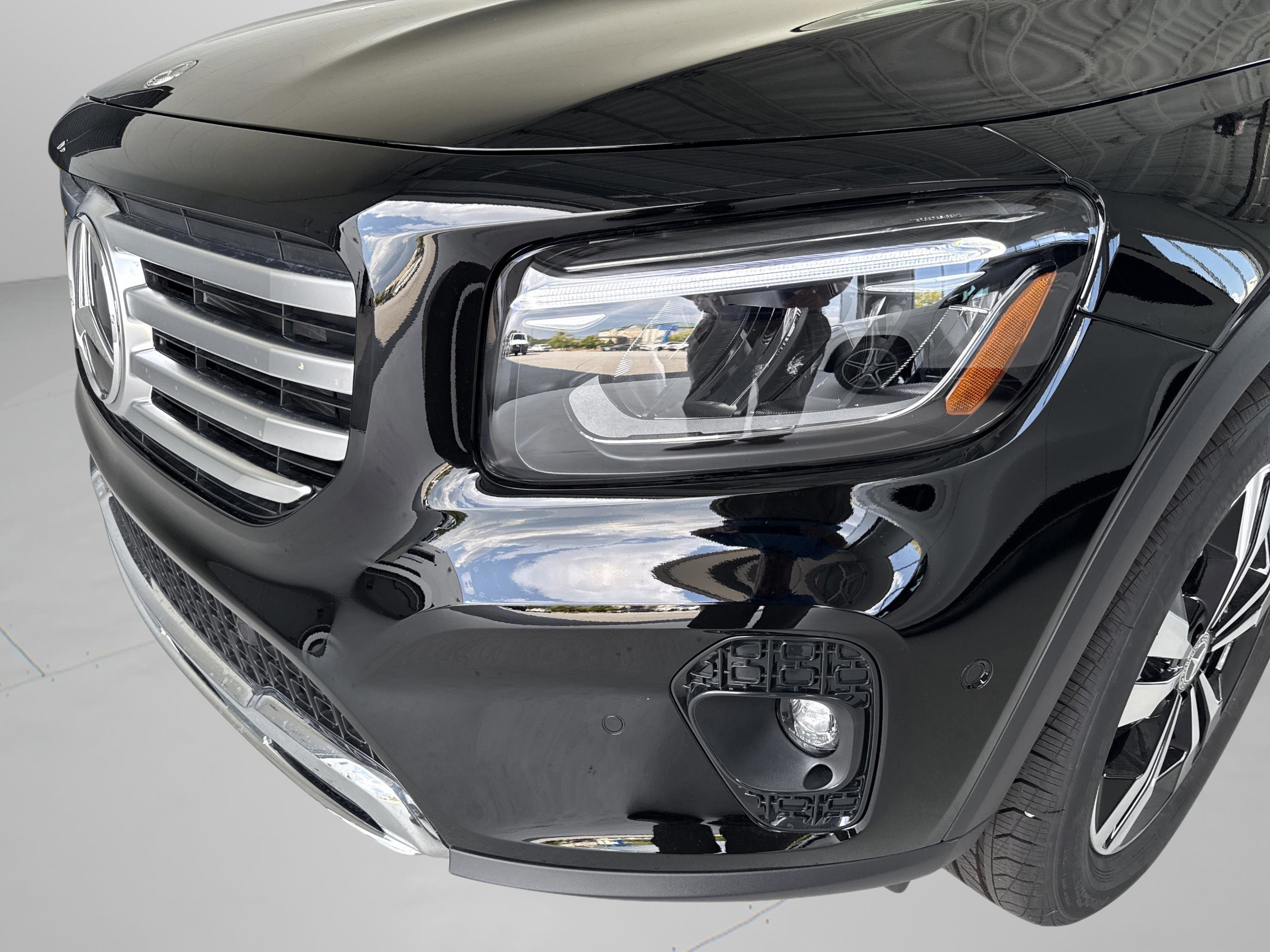 New 2026 Night Black Mercedes-Benz GLB 250 image 8