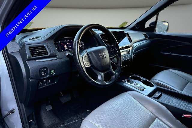Used 2023 Gray Honda EX-L image 19