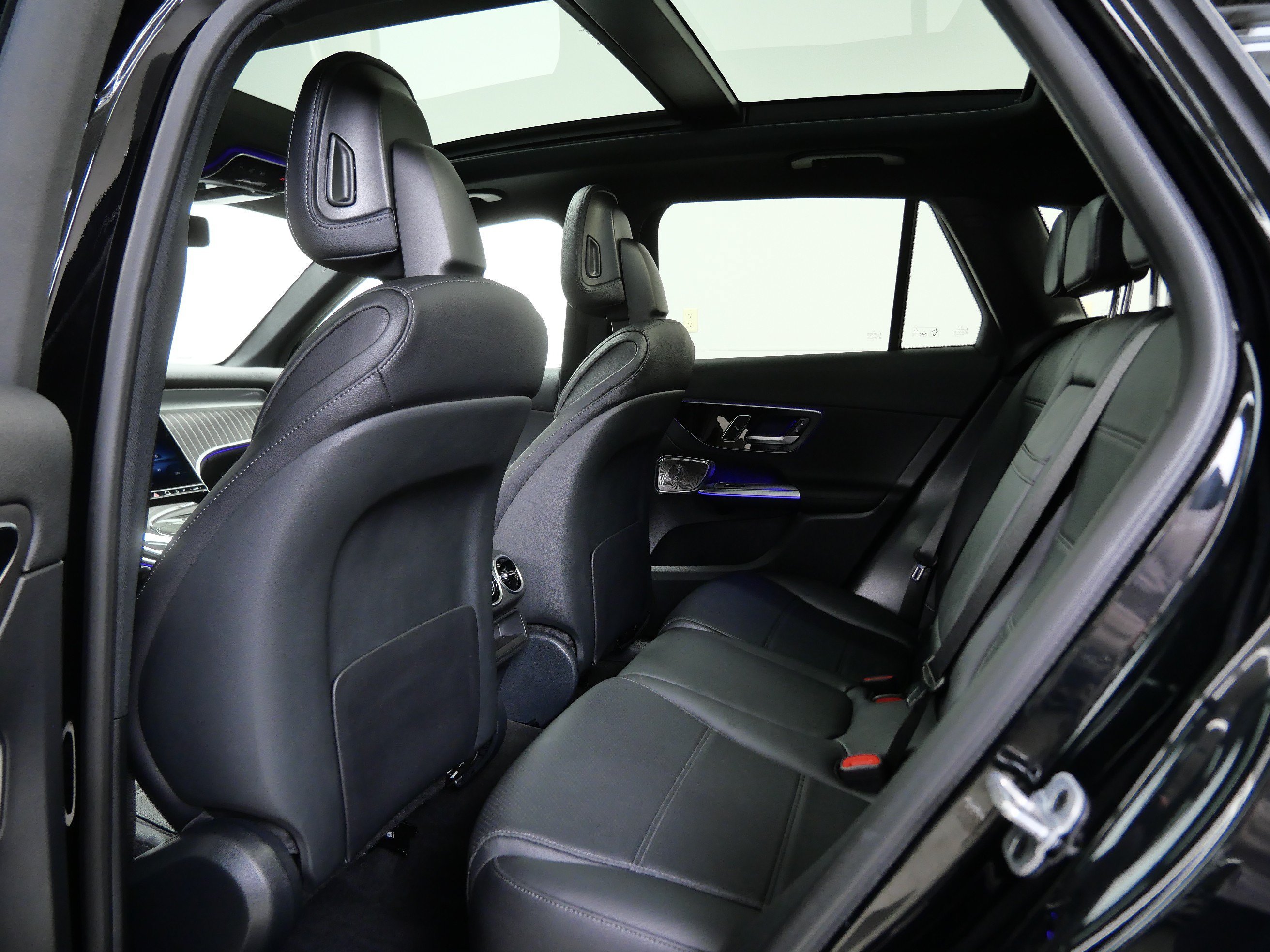 Certified Used 2026 Black Mercedes-Benz GLC 300 image 16