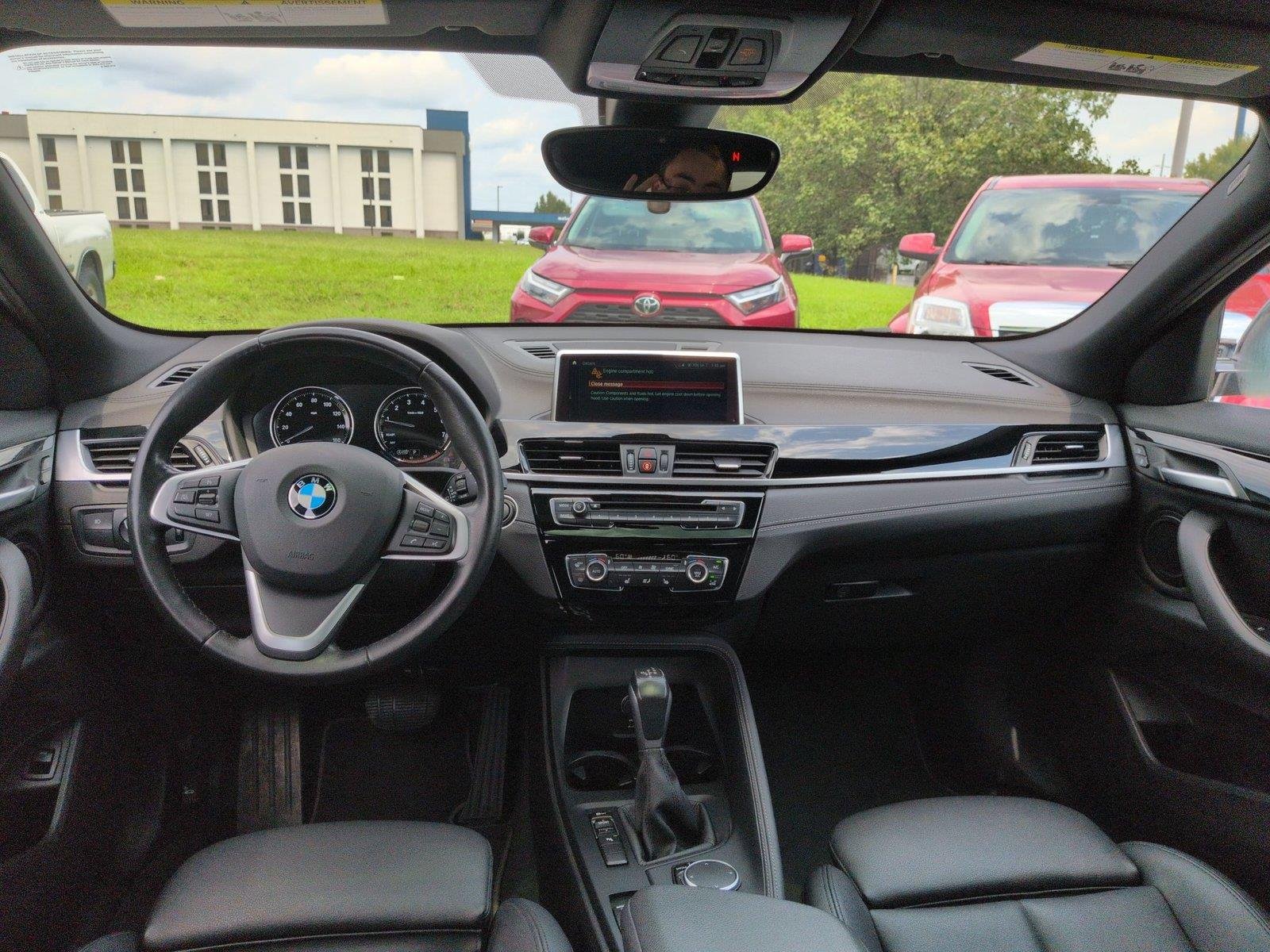 Used 2019 Glacier Silver Metallic BMW sDrive28i image 35