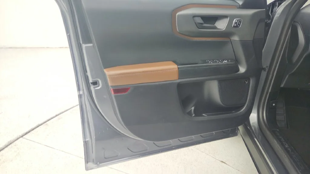 Used 2025  Ford Outer Banks image 23